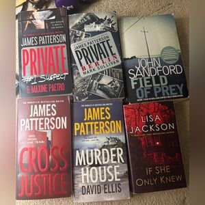 Thrilling Mystery Book Set